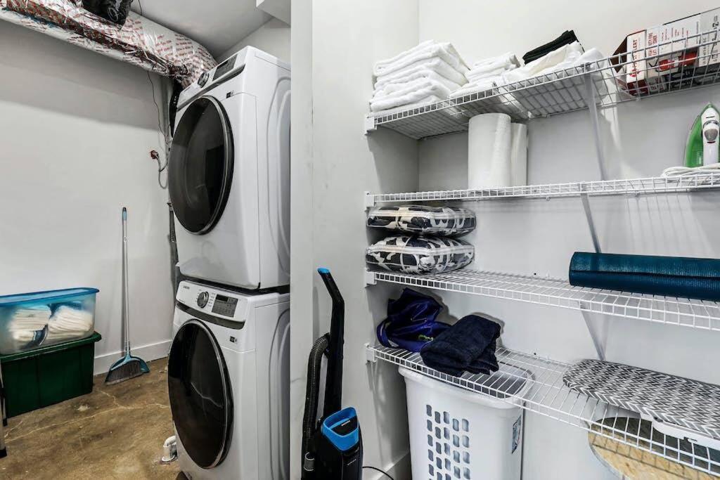 Brand New Condo Near Downtown Nash W Washer Dryer ناشفيل المظهر الخارجي الصورة